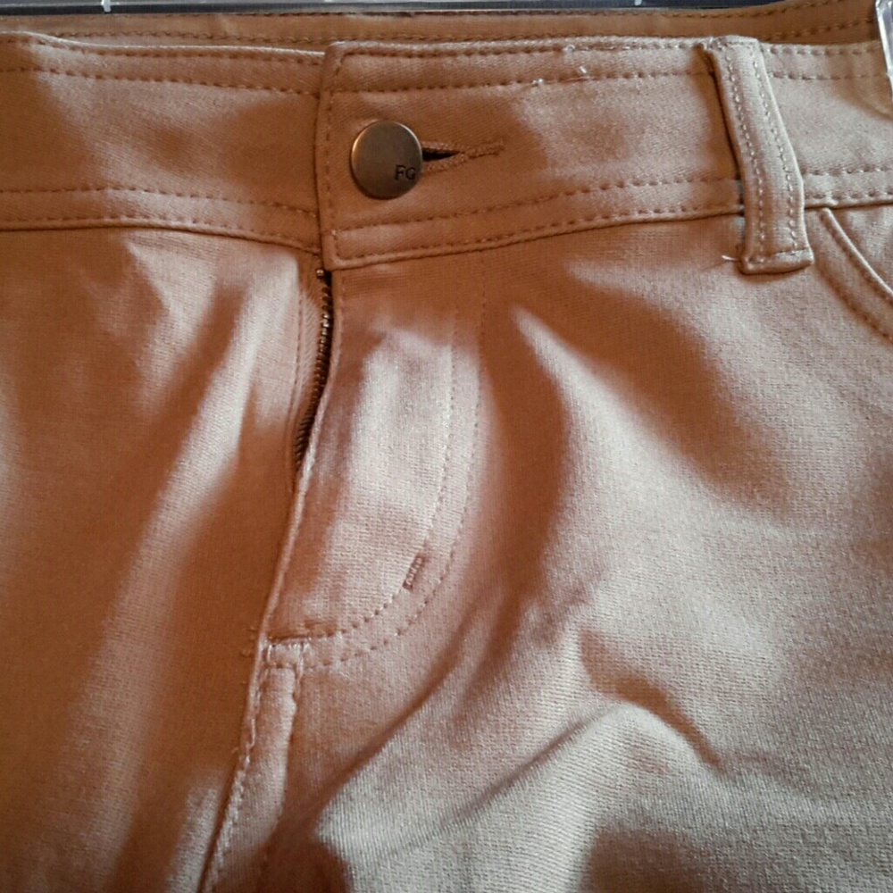 Jean's - Picture 4 of 5
